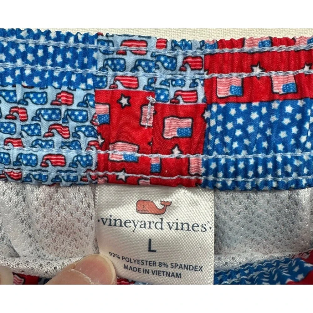 Vineyard Vines Boys Swim Trunks L Patriotic American Flag Patchwork Blue Red